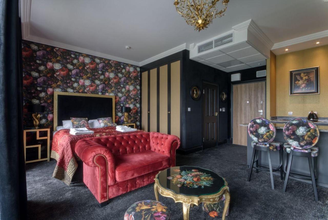 Prymasa Tysiaclecia 83A By Homeprime Варшава Экстерьер фото