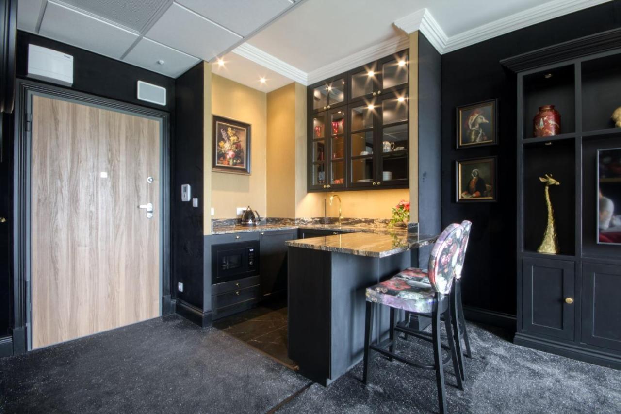 Prymasa Tysiaclecia 83A By Homeprime Варшава Экстерьер фото